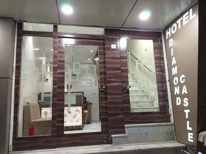 Hotel Diamond Castle Pāli Zewnętrze zdjęcie