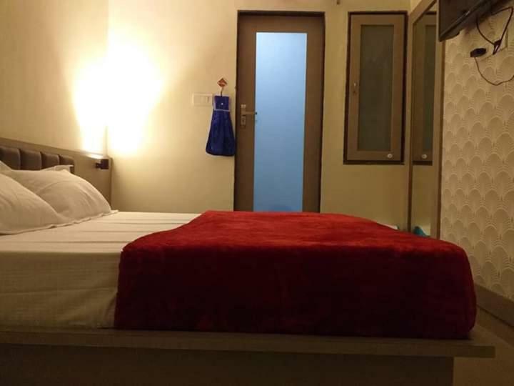 Hotel Diamond Castle Pāli Zewnętrze zdjęcie